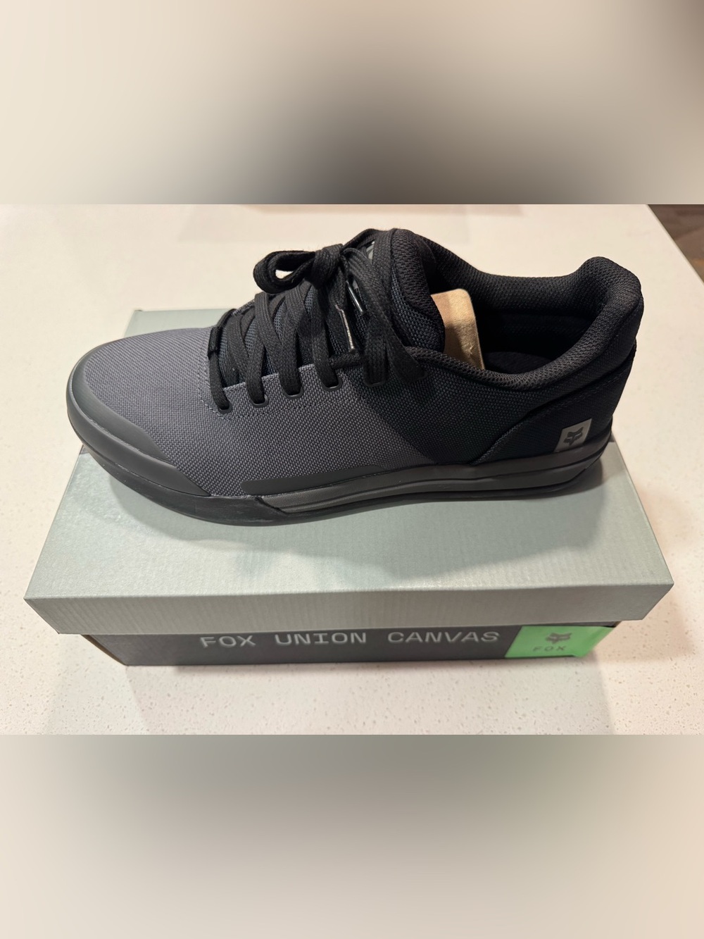 Fox Union Canvas 9.5